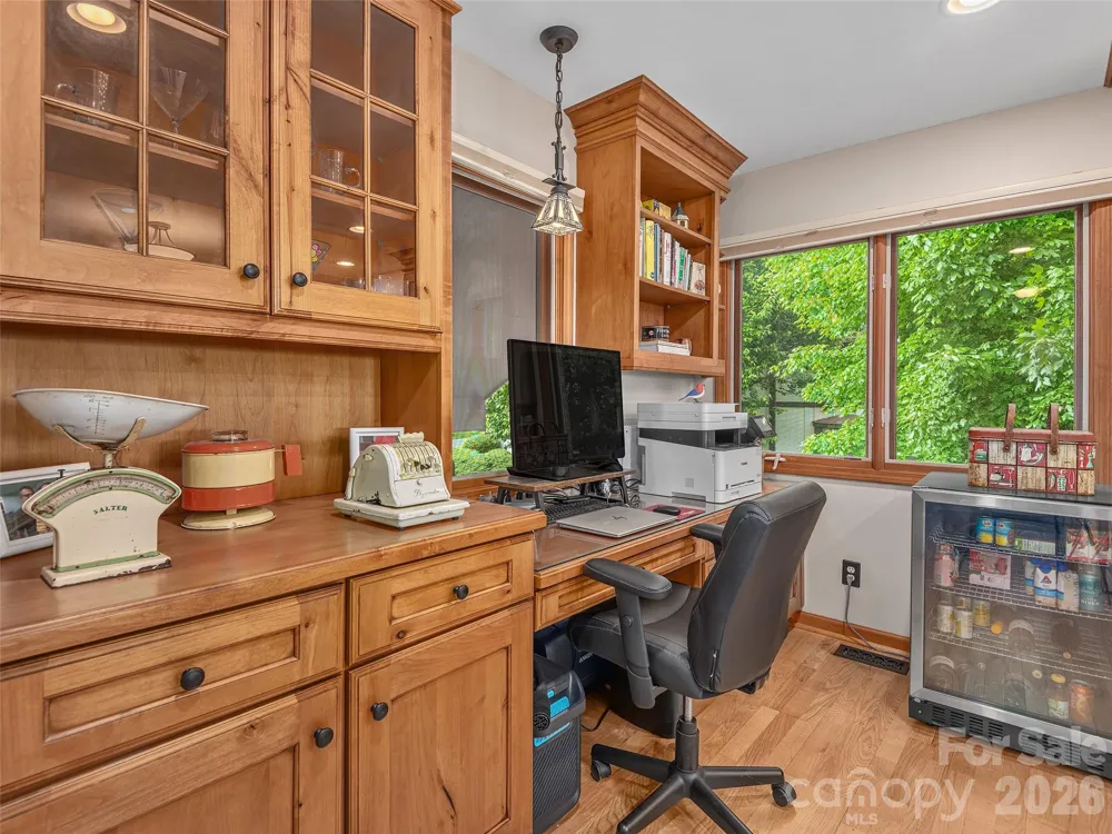 503 Fleetwood Plaza Laurel Park, NC 28739
