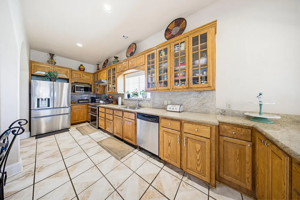 1241 Terrazas Lane Sealy, TX 77474