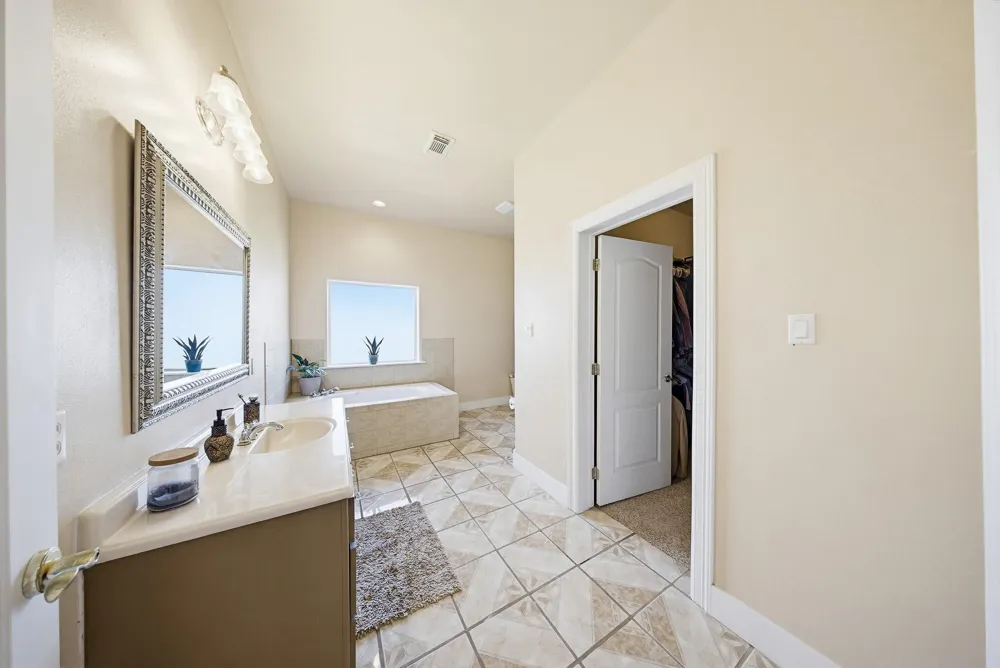 1241 Terrazas Lane Sealy, TX 77474