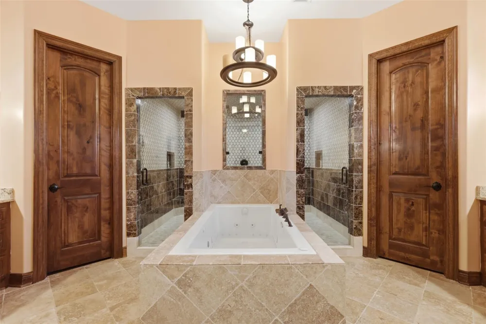 10105 Heritage Ranch Road Conroe, TX 77303