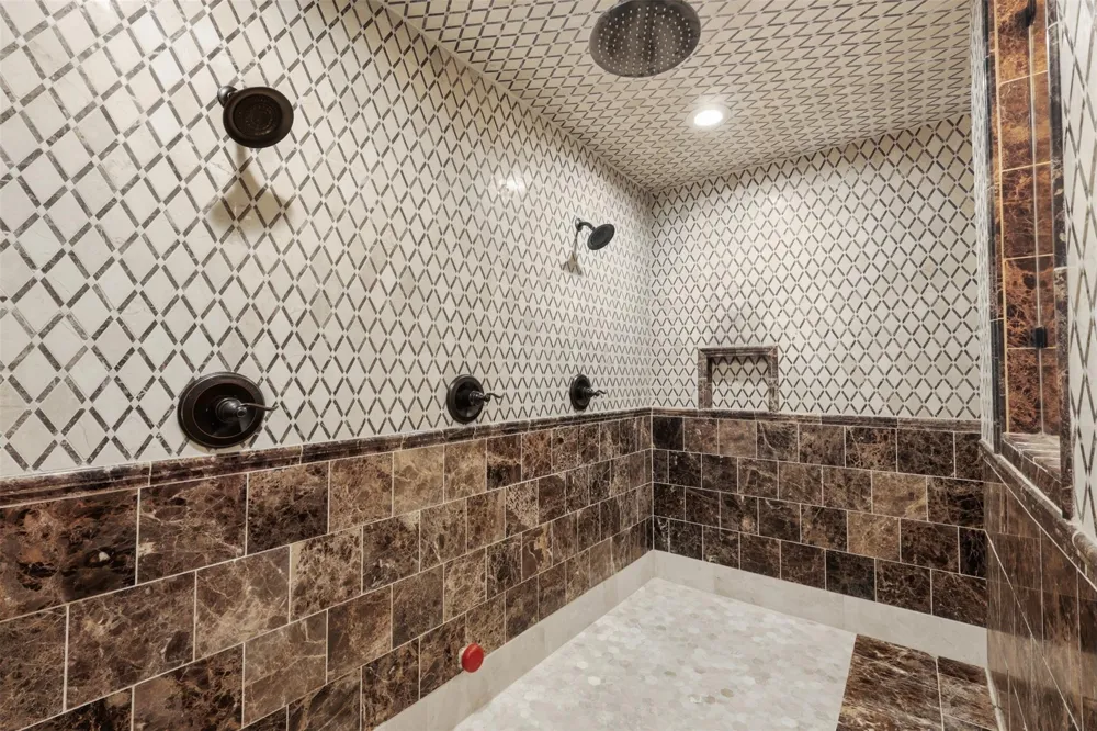 10105 Heritage Ranch Road Conroe, TX 77303