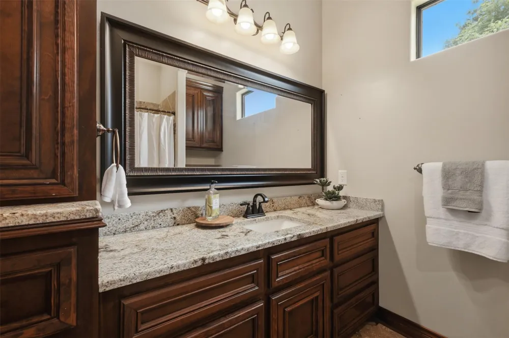 10105 Heritage Ranch Road Conroe, TX 77303