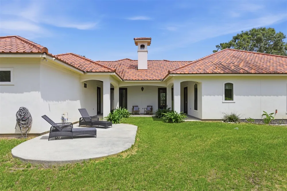 10105 Heritage Ranch Road Conroe, TX 77303