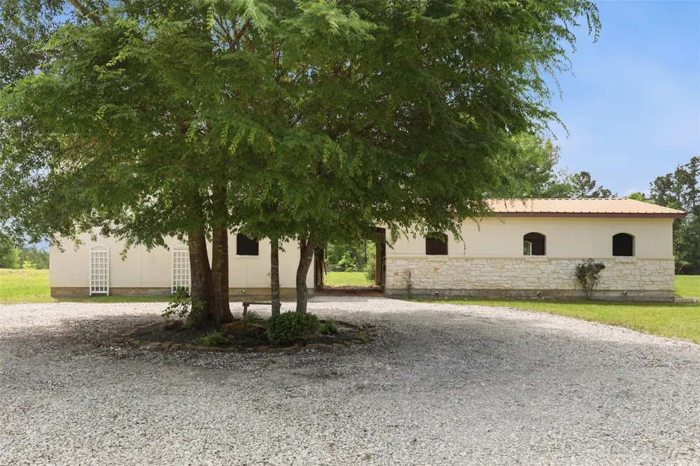 10105 Heritage Ranch Road Conroe, TX 77303