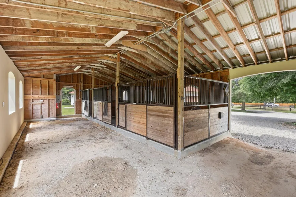 10105 Heritage Ranch Road Conroe, TX 77303