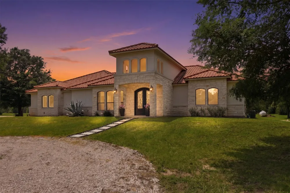 10105 Heritage Ranch Road Conroe, TX 77303