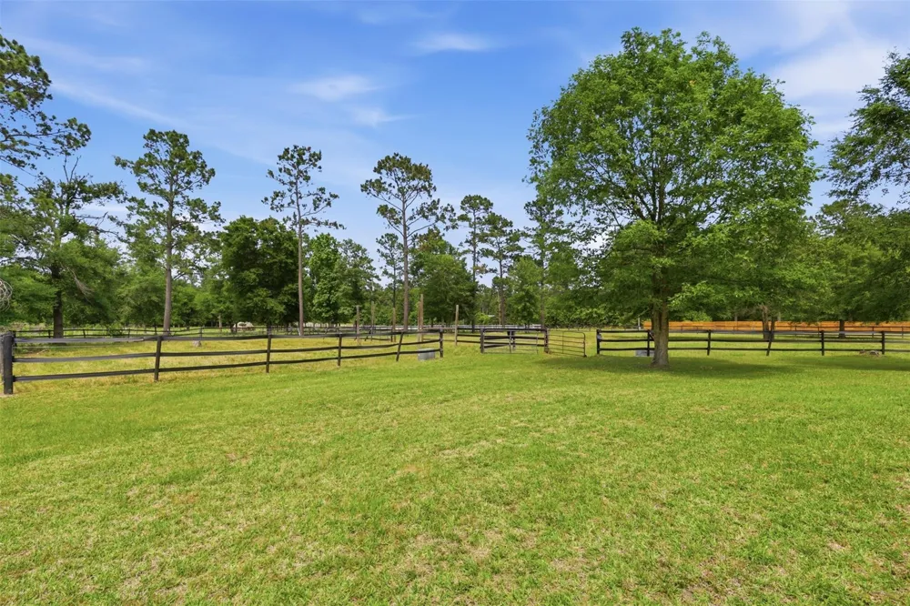 10105 Heritage Ranch Road Conroe, TX 77303
