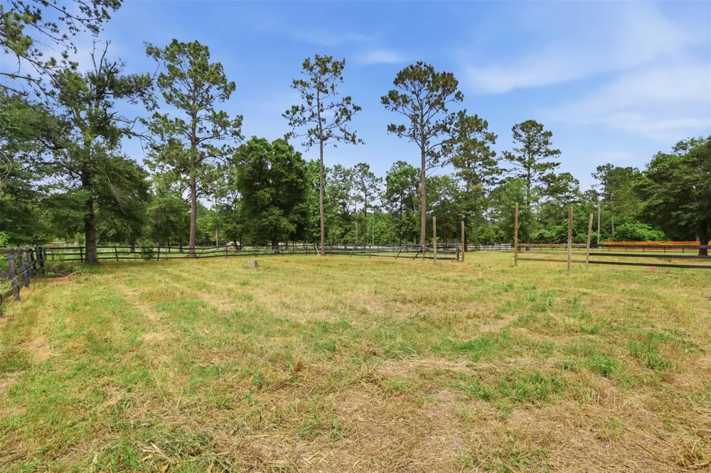 10105 Heritage Ranch Road Conroe, TX 77303
