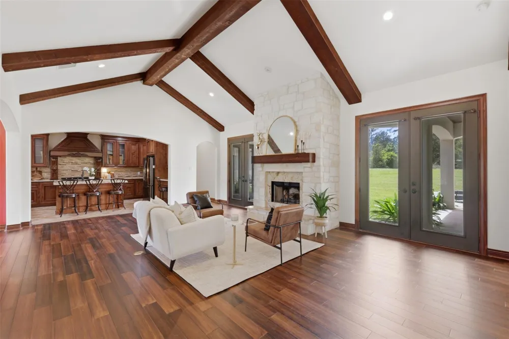 10105 Heritage Ranch Road Conroe, TX 77303