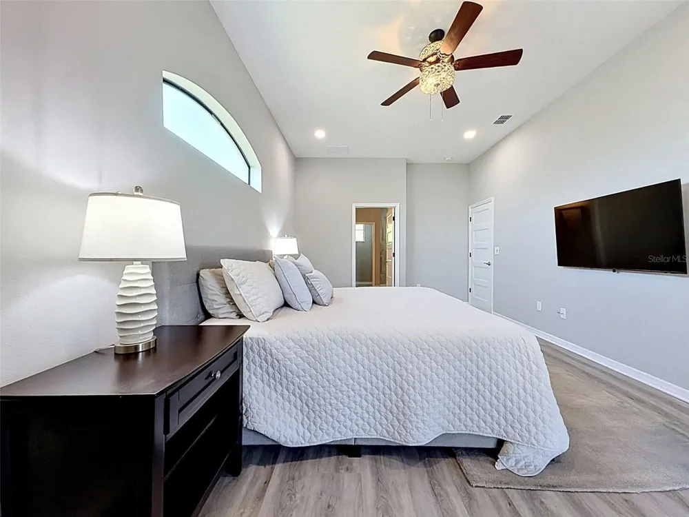 1381 SPEND A BUCK DRIVE Hernando, FL 34442