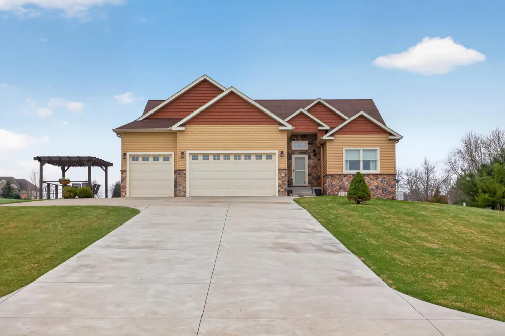 10037 Whitetail Lane Napoleon Township, MI 49201