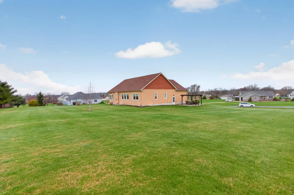 10037 Whitetail Lane Napoleon Township, MI 49201