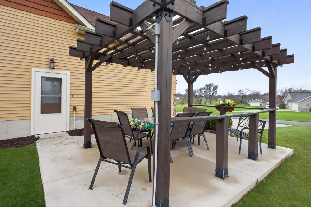 10037 Whitetail Lane Napoleon Township, MI 49201