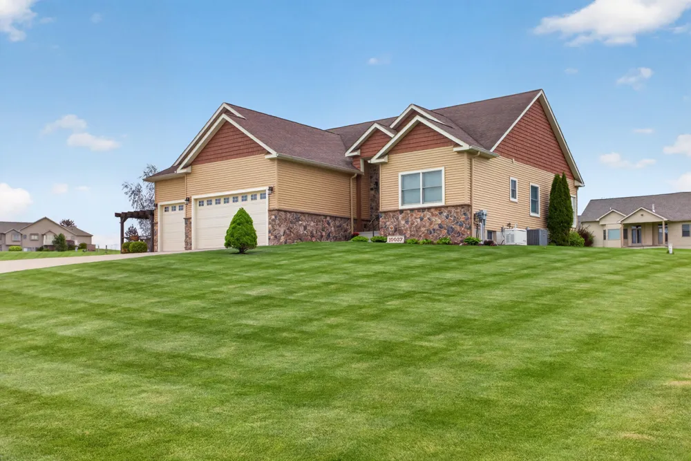 10037 Whitetail Lane Napoleon Township, MI 49201