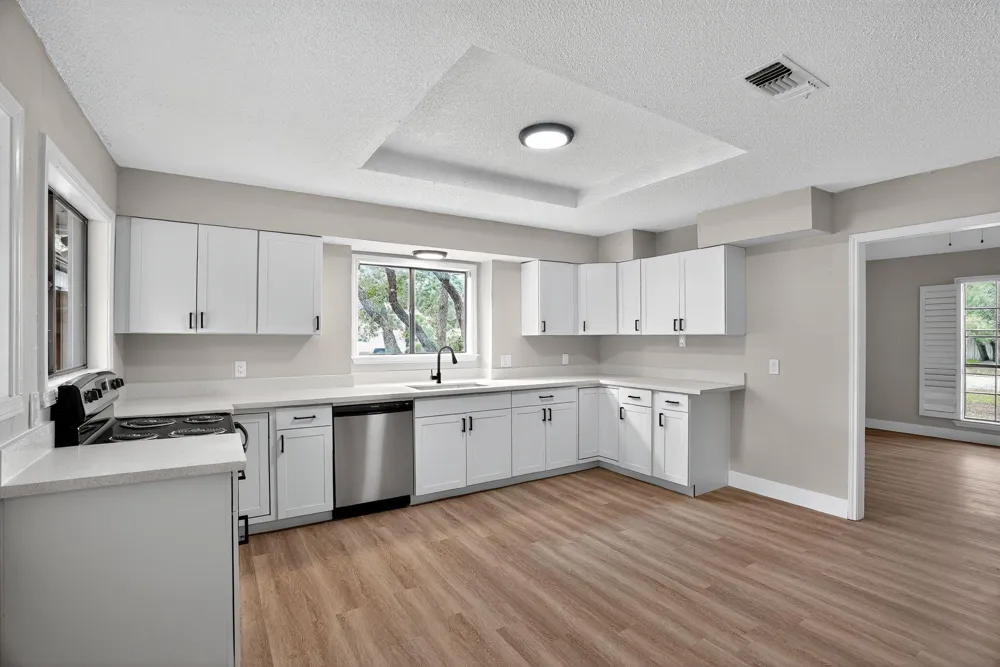 107 Cherry Hills Rockport, TX 78382
