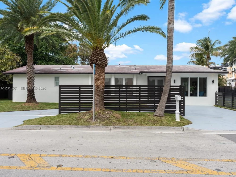 301 88th St Surfside, FL 33154