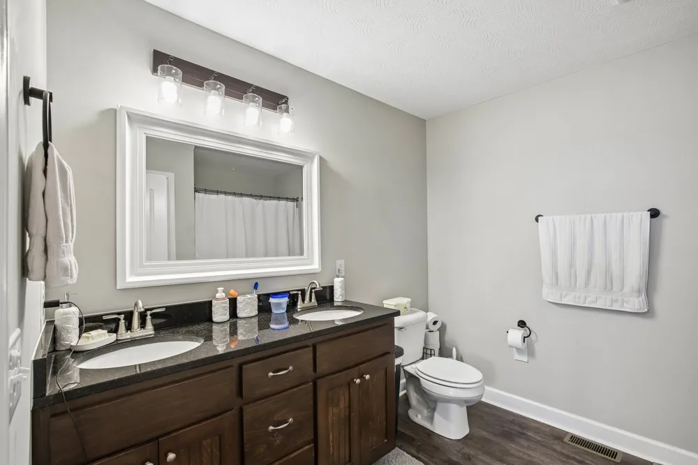 361 Elton Ln Lafayette, TN 37083