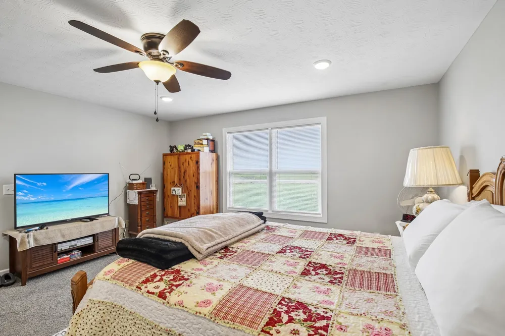 361 Elton Ln Lafayette, TN 37083