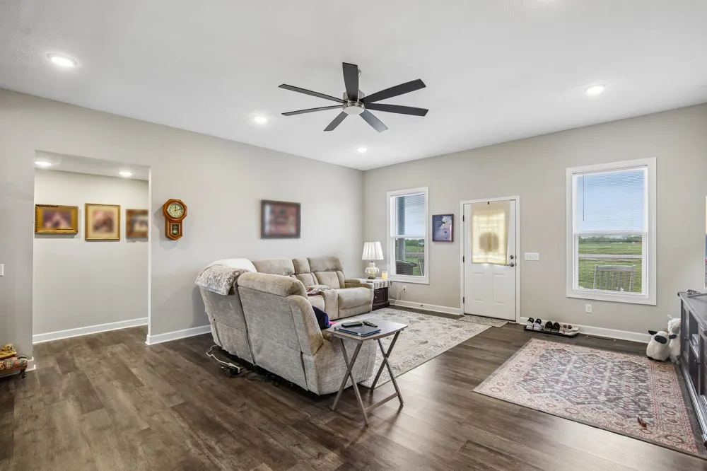 361 Elton Ln Lafayette, TN 37083