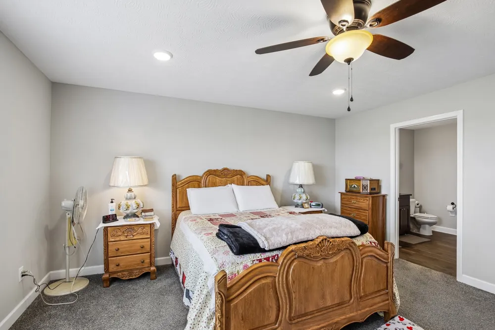 361 Elton Ln Lafayette, TN 37083