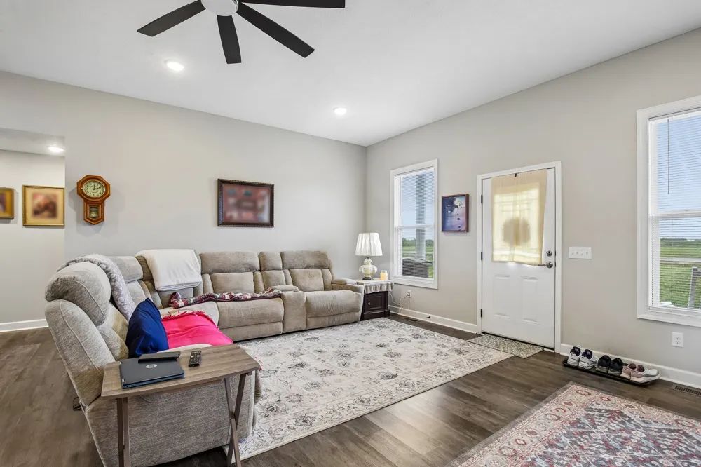 361 Elton Ln Lafayette, TN 37083