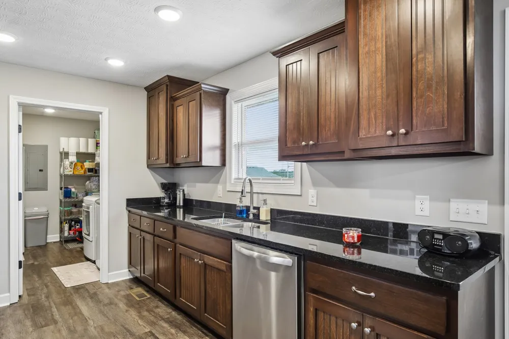 361 Elton Ln Lafayette, TN 37083