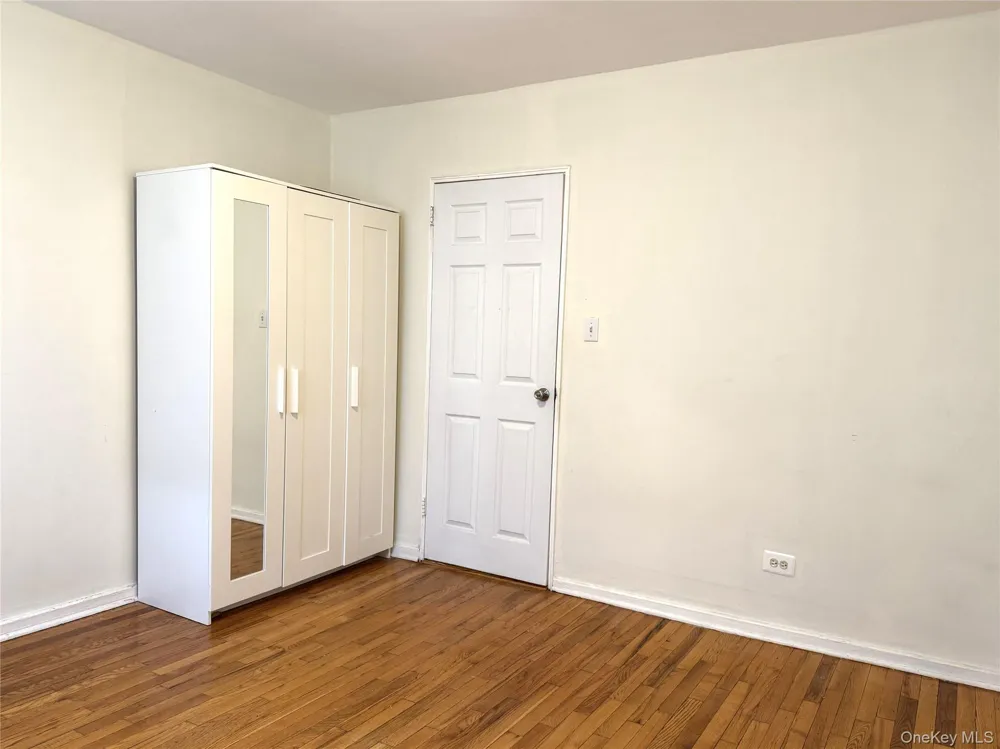 144-22 78th Avenue #1M Kew Garden Hills, NY 11367