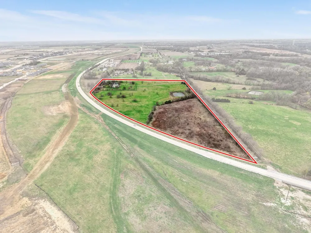 1441 County Road 282 McKinney, TX 75071