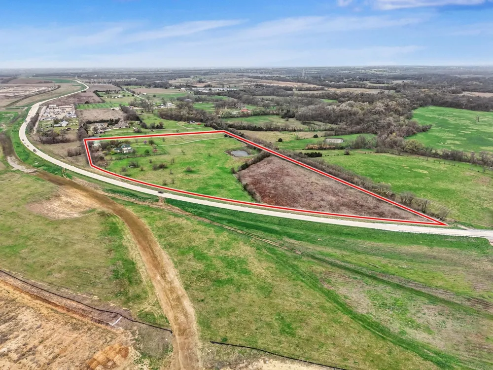 1441 County Road 282 McKinney, TX 75071