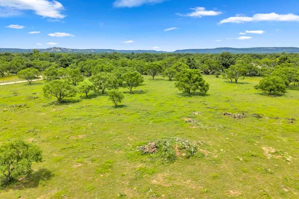 6311 Ranch Road 2241 Bluffton, TX 78607