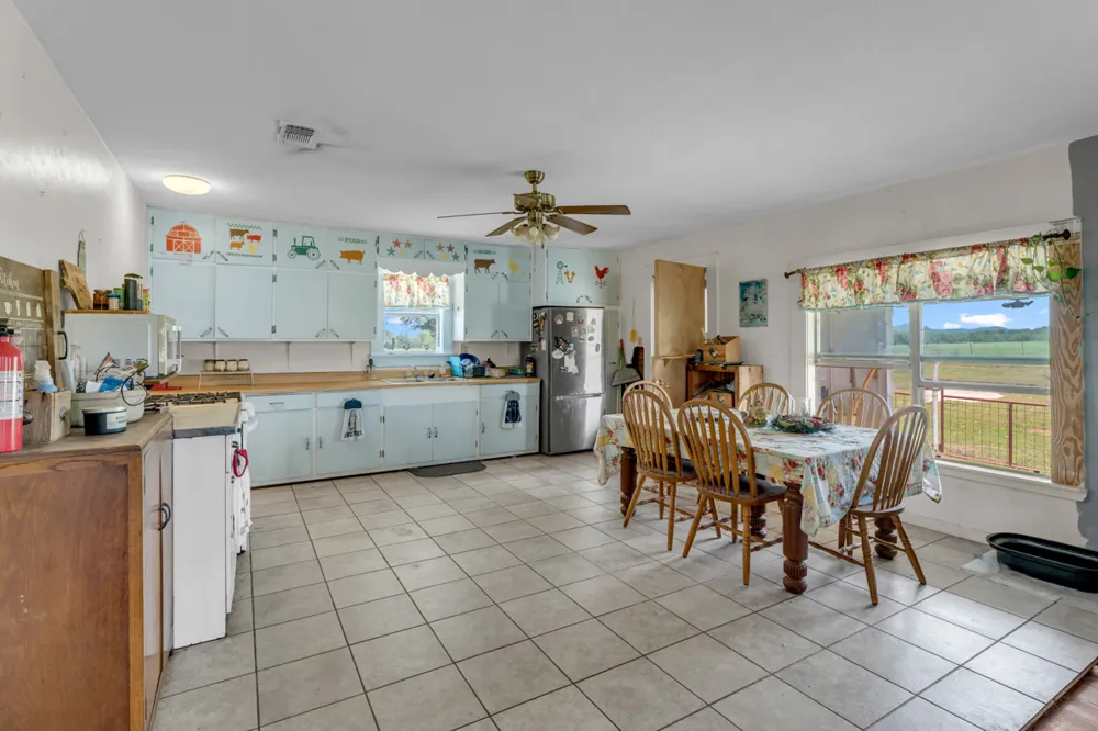 6311 Ranch Road 2241 Bluffton, TX 78607