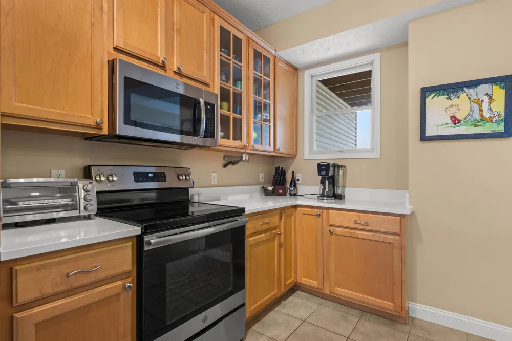 86 Spinnaker Drive Manistee, MI 49660