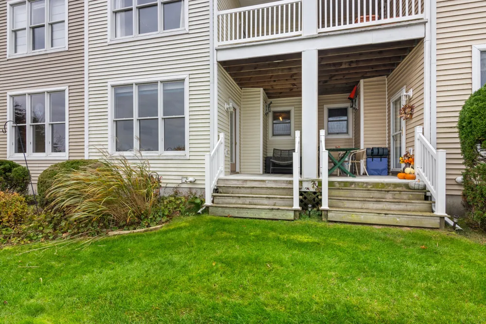 86 Spinnaker Drive Manistee, MI 49660