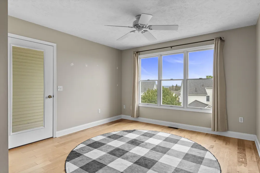 86 Spinnaker Drive Manistee, MI 49660