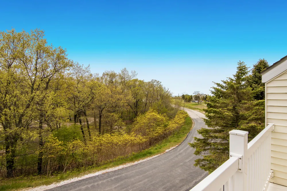 86 Spinnaker Drive Manistee, MI 49660