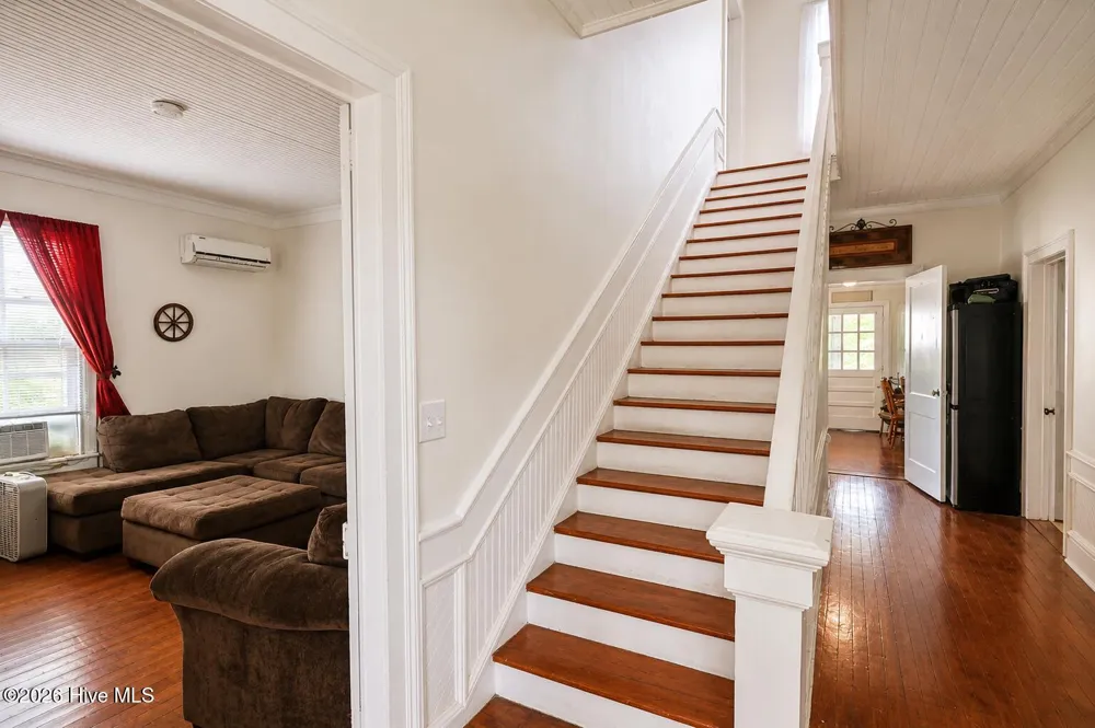 112 College Street Atkinson, NC 28421