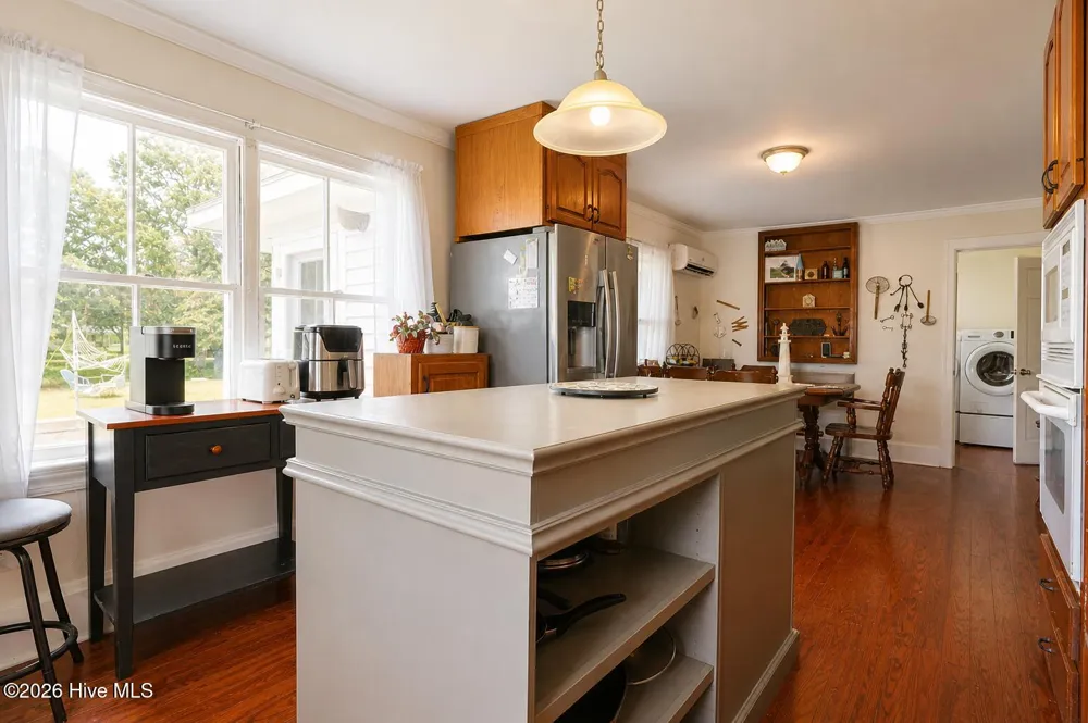 112 College Street Atkinson, NC 28421