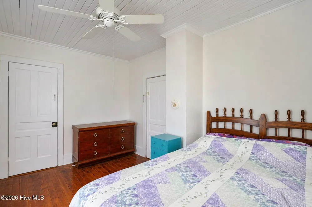 112 College Street Atkinson, NC 28421