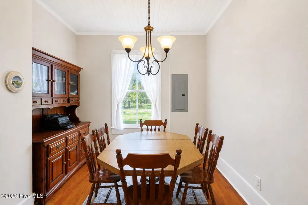 112 College Street Atkinson, NC 28421