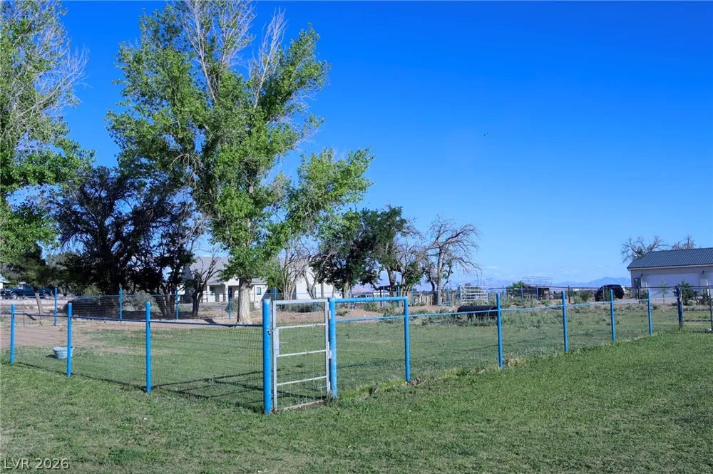 2775 Taylor Street Logandale, NV 89021