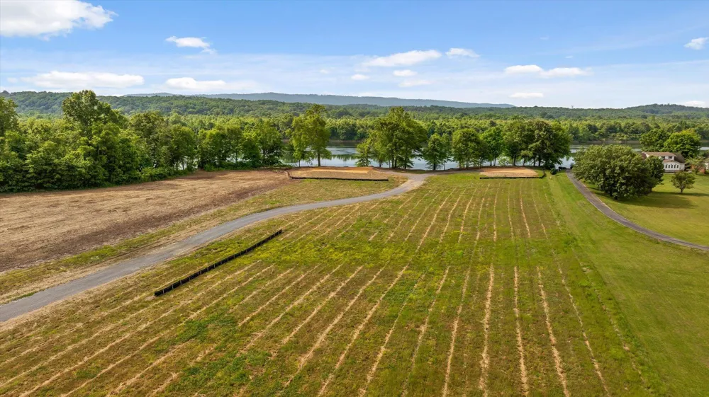 1032 Water Front Place Kimball, TN 37347