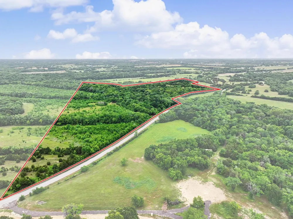 2 CR 584 Anna, TX 95409