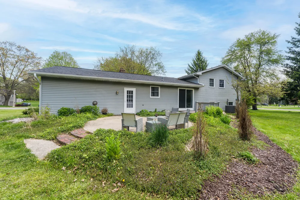301 Sherman Drive Marshall City, MI 49068