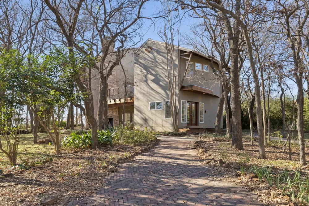 540 Diamond Point Drive Oak Point, TX 75068