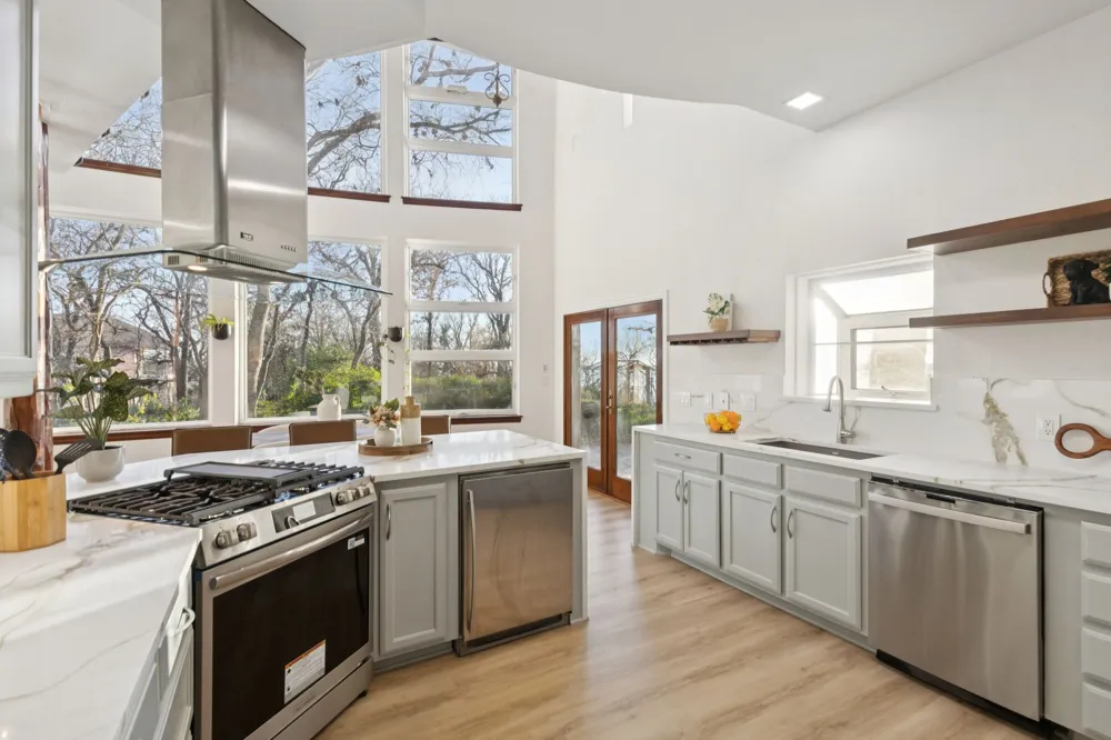540 Diamond Point Drive Oak Point, TX 75068