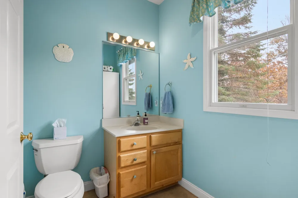 86 Spinnaker Drive Manistee City, MI 49660