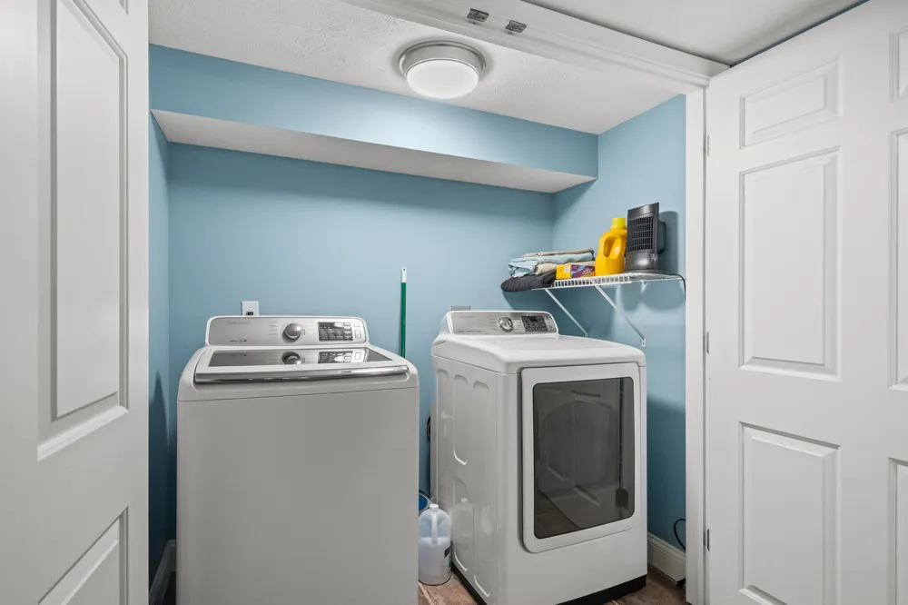 86 Spinnaker Drive Manistee City, MI 49660