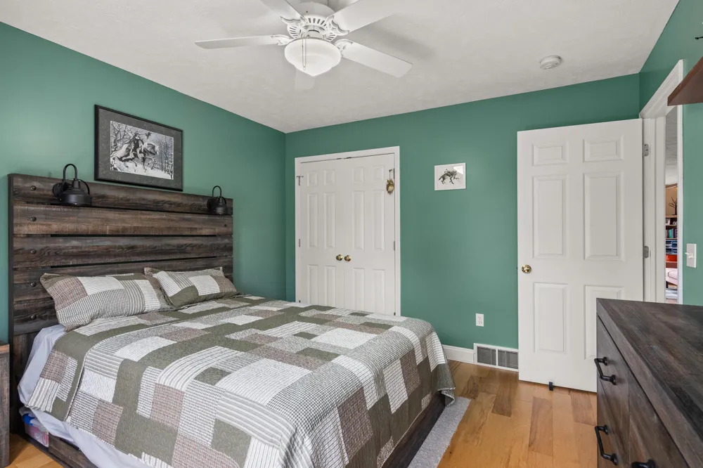 86 Spinnaker Drive Manistee City, MI 49660