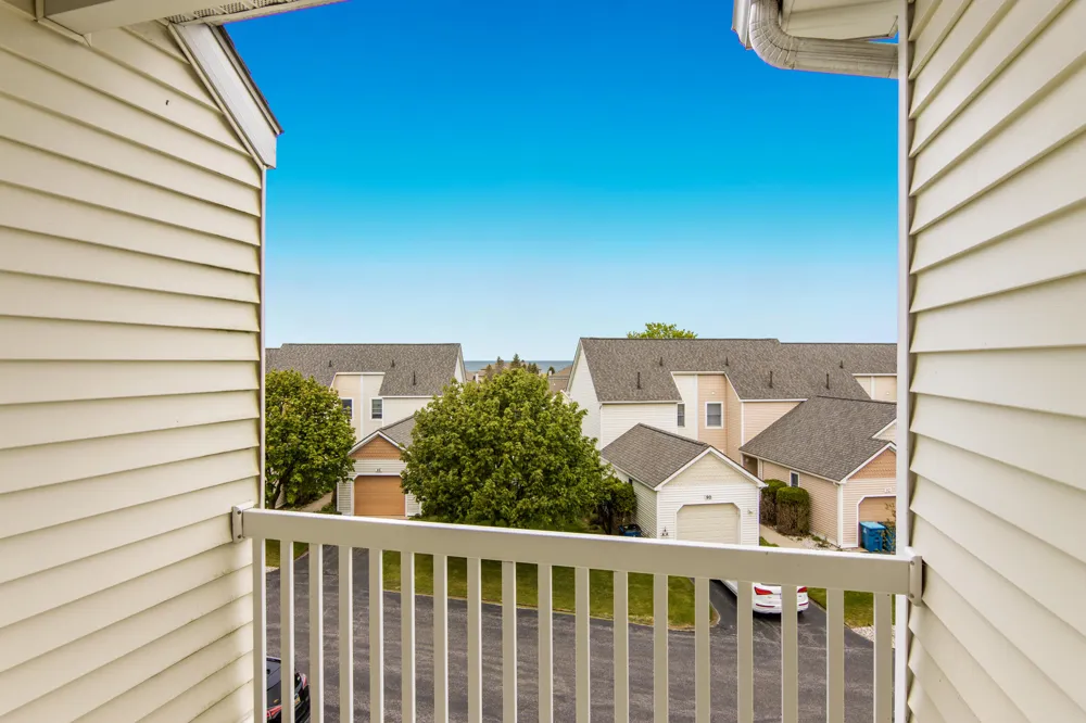 86 Spinnaker Drive Manistee City, MI 49660
