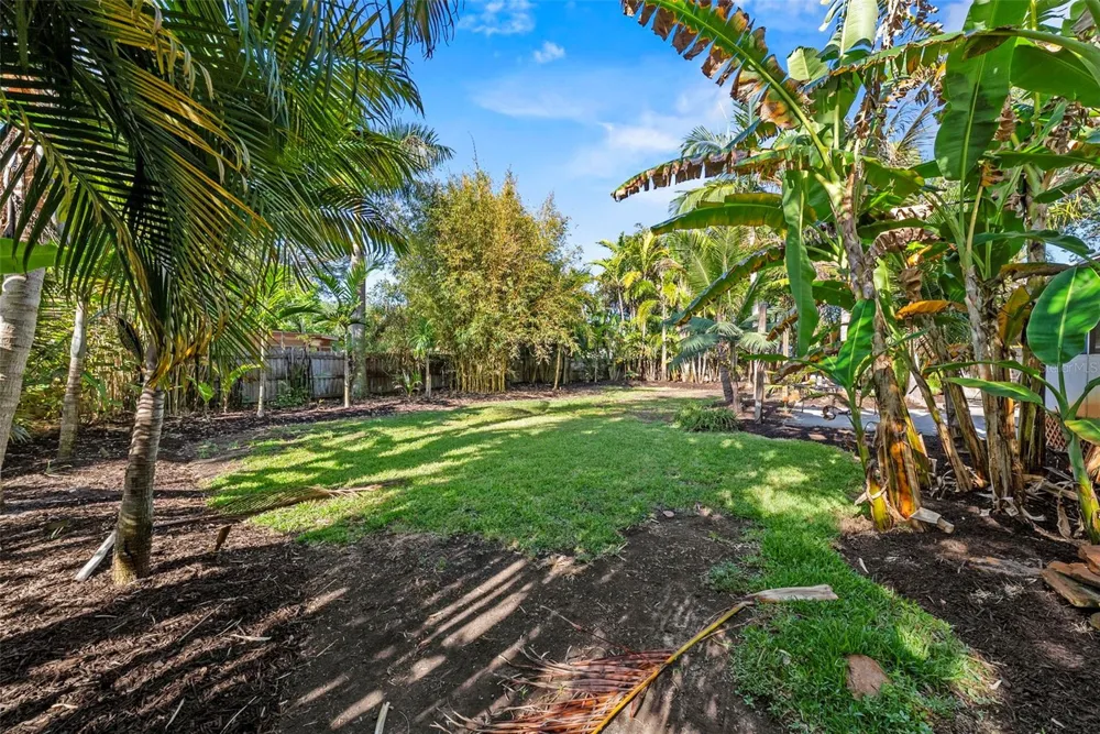 2657 44TH STREET S Gulfport, FL 33711